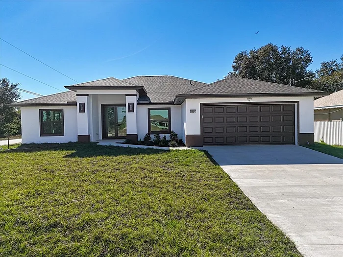 4 bed, 2.0 bath, 2169 sqft, $2,800 — Photo 2