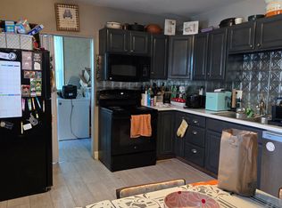214 E Cherry St, Palmyra, PA 17078