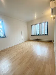 Rented by MOTION New York