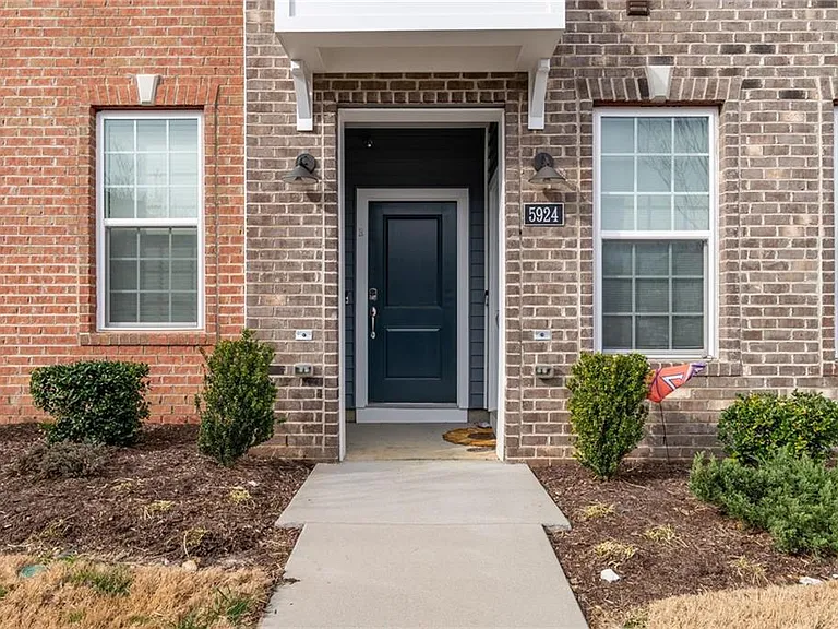 5924 Whitehurst Ln #BB — Photo 5