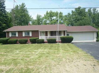 1067 E Frances Rd, Mount Morris, MI 48458