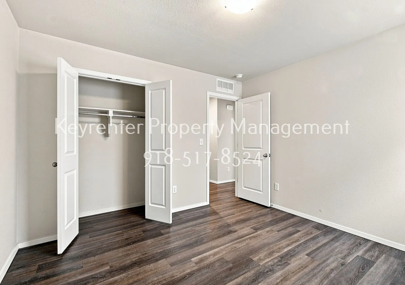Brand New 4 Bedroom Simmons Home In Bixby — Photo 3