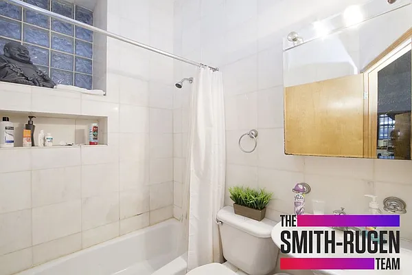 Rented by Zumper Inc | media 44