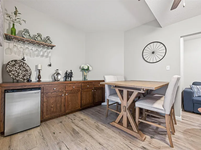 155 E Concord Valley Cir — Photo 22