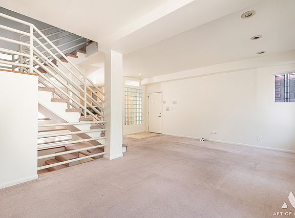 5th image of 2341 E 72nd St #1e