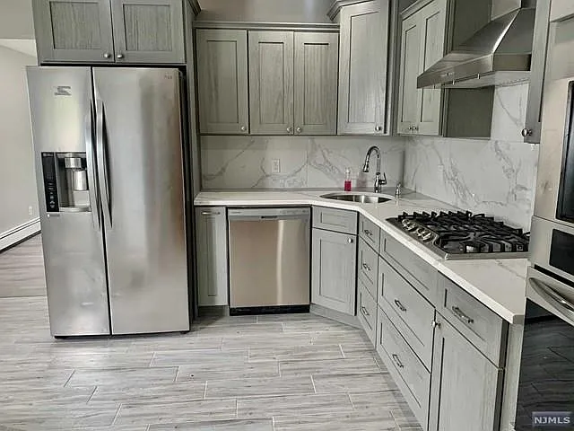 487 Steinway Rd — Photo 3