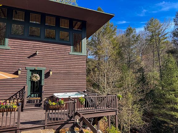 4th image of 685 Gold Mine Rd