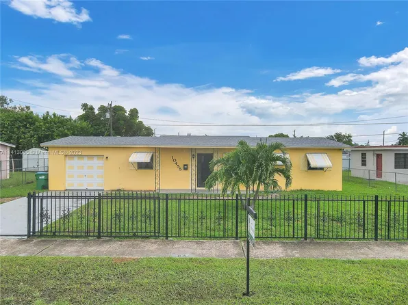 10455 SW 149th Ter, Miami, FL 33176