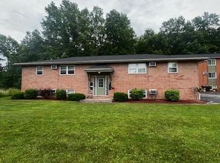 172 Kendall Ave APT B, Campbell, OH