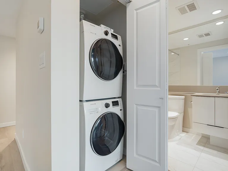 1182 Westwood St — Photo 48
