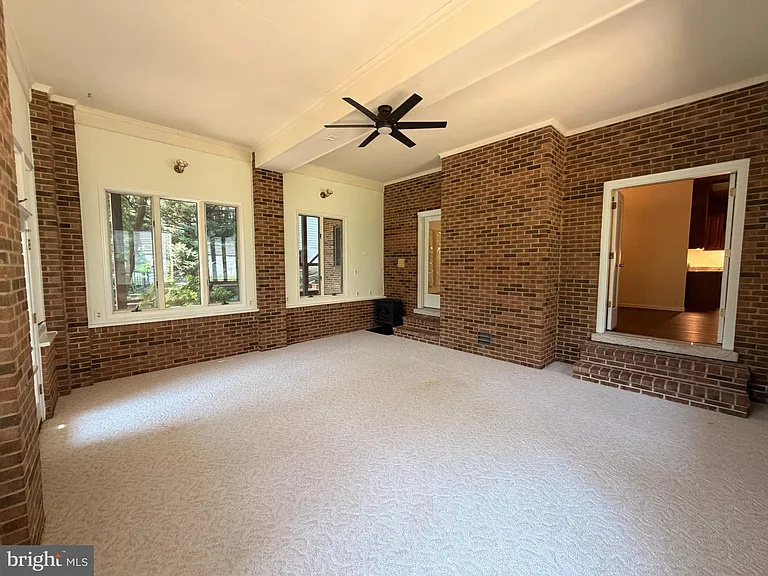 1214 Eastover Pkwy — Photo 34