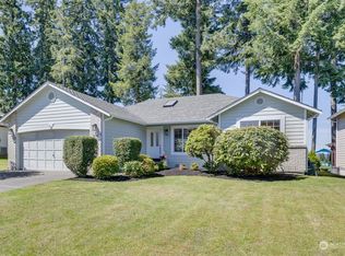 18510 Newport Dr, Arlington, WA