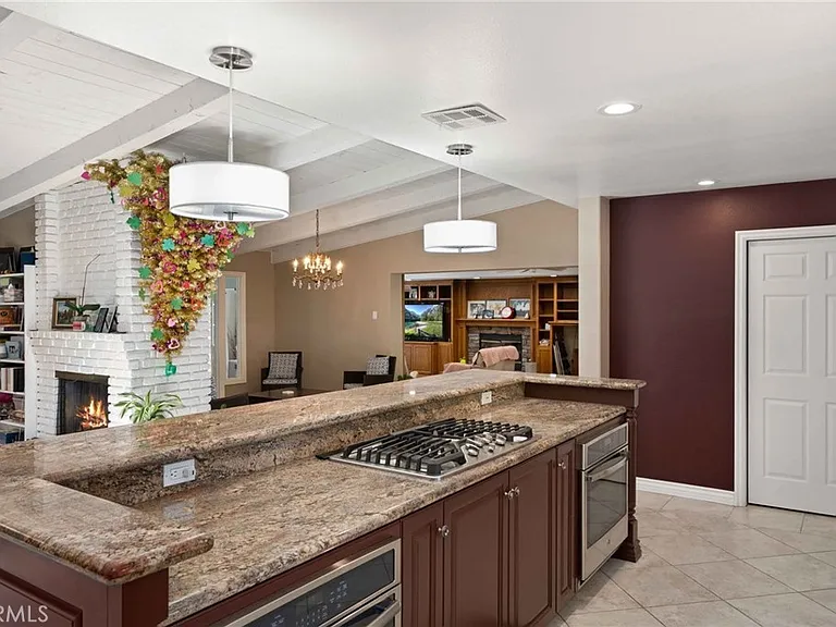 7455 Jola Dr — Photo 18
