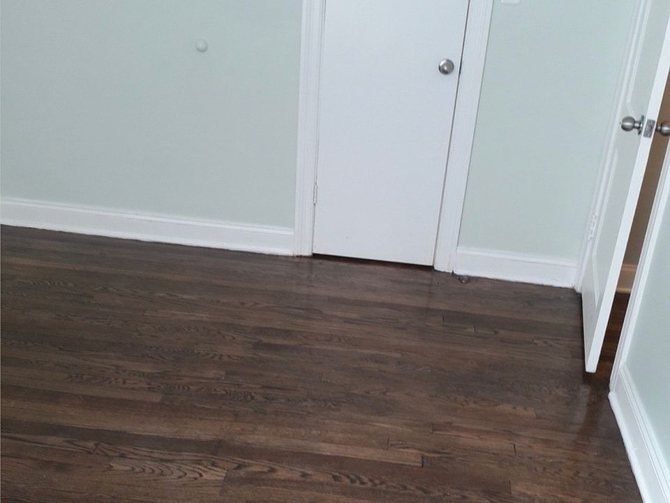 2nd image of 8104 S Essex Ave APT 3W