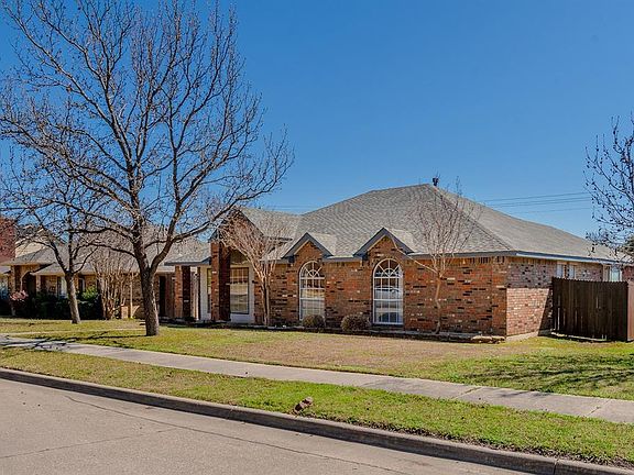 2nd image of 3810 Virginia Pine Dr