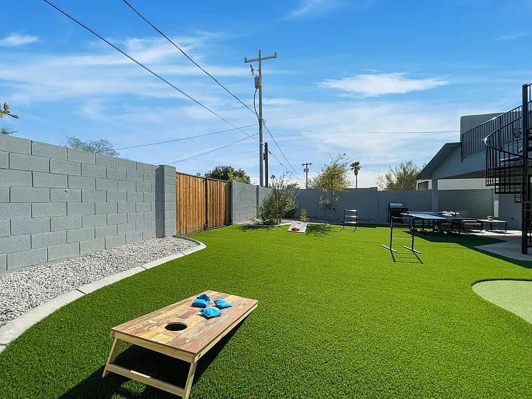 8031 N 14th Pl — Photo 37