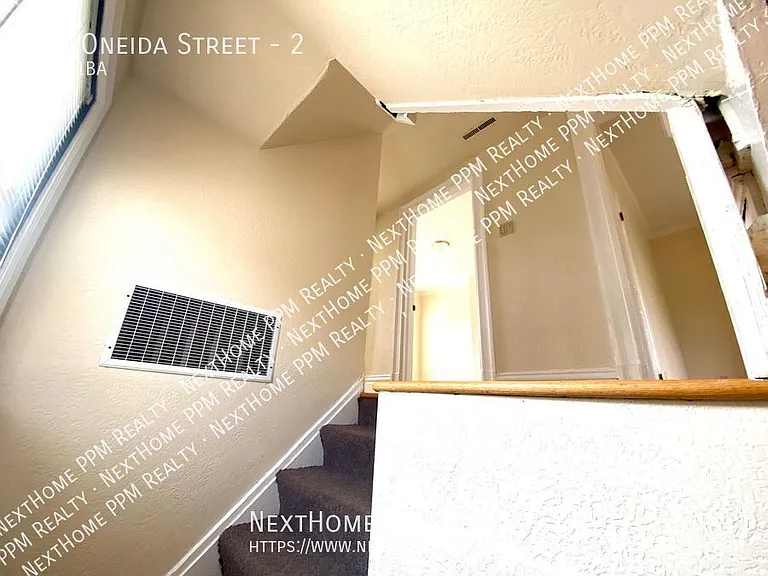 216 Oneida St #2 — Photo 17