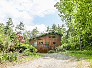 96 Interlaken Rd #A, STOCKBRIDGE, MA 01262