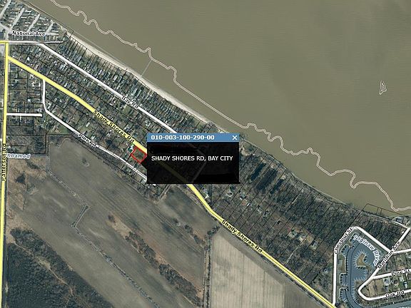 3rd image of Shady Shores Rd