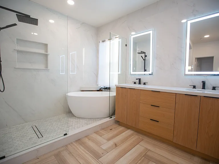 11638 Caldy Ave — Photo 16
