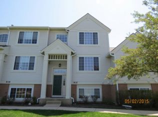 937 Pheasant Trl, Saint Charles, IL