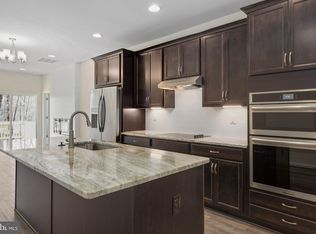 10505 Afton Grove Ct, Fredericksburg, VA 22408