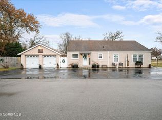 1642 Woodville Rd, Millbury, OH 43447