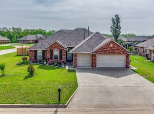 1815 Lantana Ct, Shawnee, OK 74804