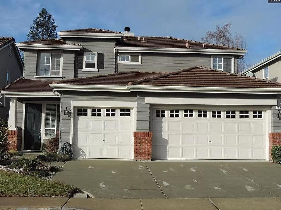 1st image of 25 Nerine Ct