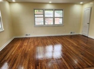 170 Midland Pl, Newark, NJ 07106