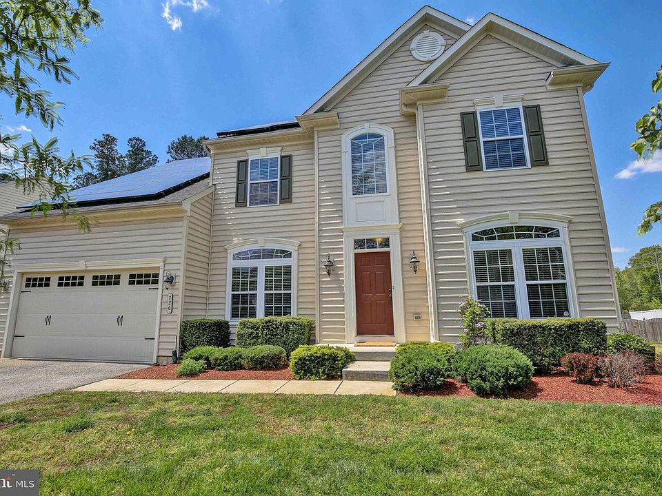 1st image of 726 Great Heron Dr