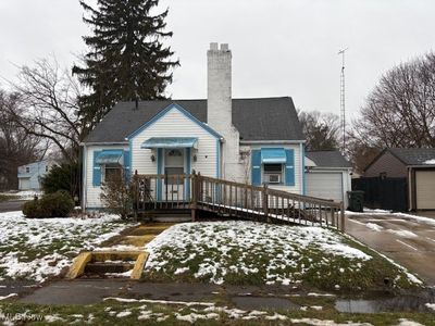 1544 Spring Ave NE, Canton, OH, 44714