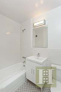 5th image of 251 E 51st St APT 12J
