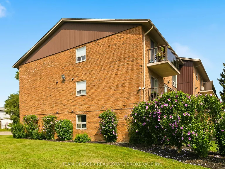 735 Wonderland Rd S #302 — Photo 24