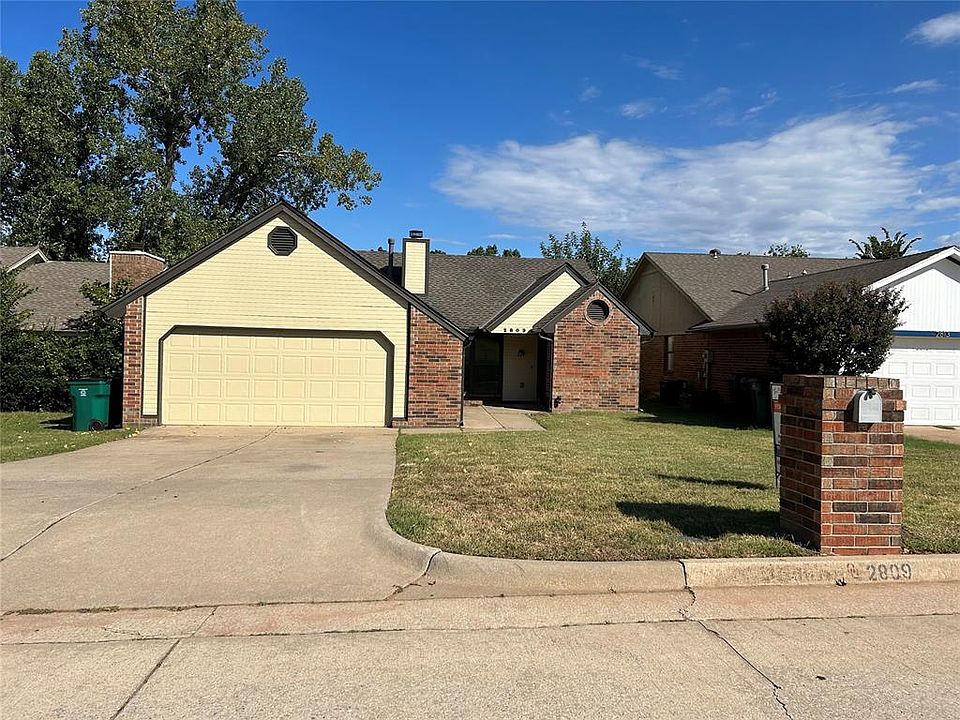 1st image of 2809 Green Canyon Dr