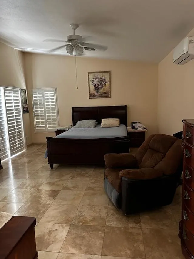 4 bed, 2303 sqft, $1,100 — Photo 1