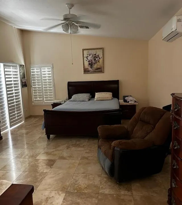 74101 College View Cir E