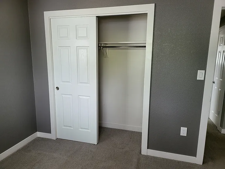 317 Ingalls St — Photo 11