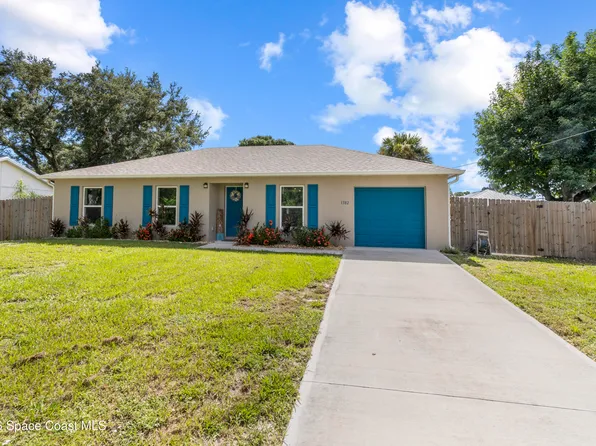 1382 Seahouse St, Sebastian, FL 32958