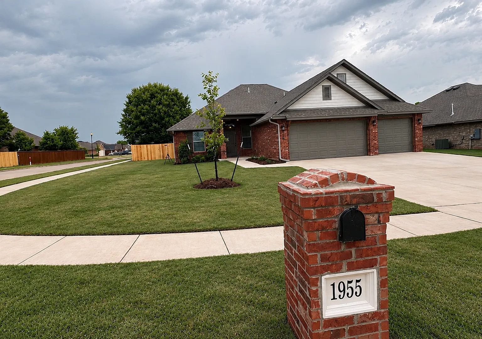 New Build 4-Bedroom, 2-Bath Home with 3-Car Garage — Photo 1