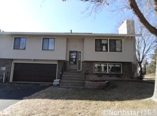 913 94th Ave NE, Blaine, MN 55434