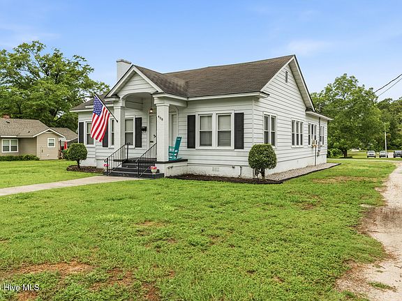 4th image of 408 Boyette Street