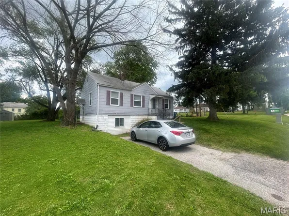 4508 Edmundson Rd, Saint Louis, MO 63134