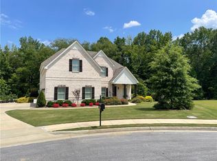 2070 Nightsong Ln, Opelika, AL 36801