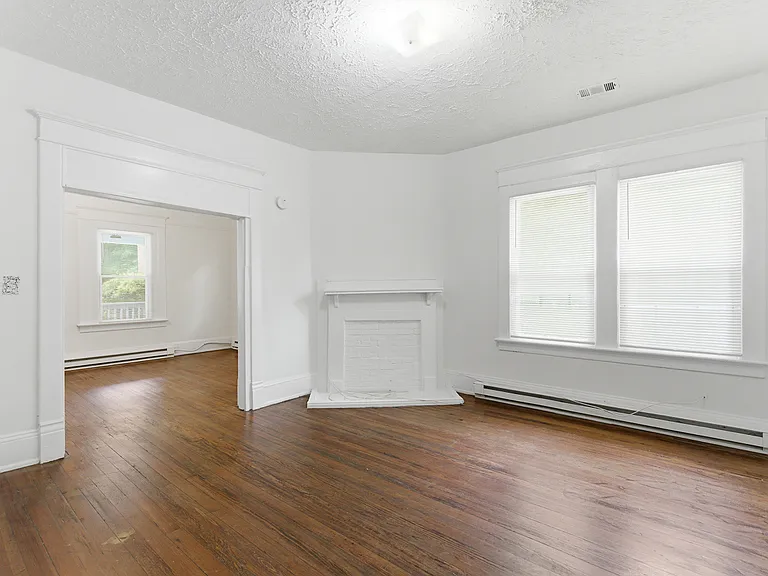 380 Inman St SW #A — Photo 6