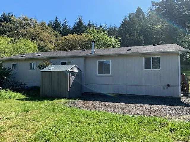 37997 Soap Creek Rd — Photo 20