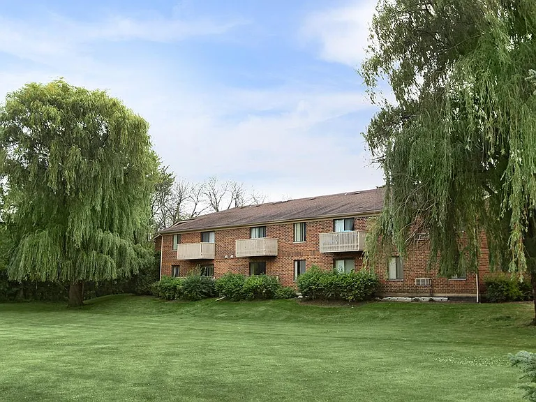 33601 N Royal Oak Ln — Photo 2