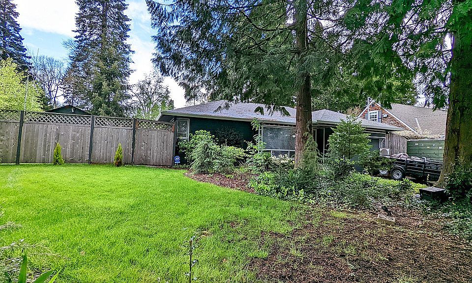 2nd image of 5345 SW Nebraska St #A