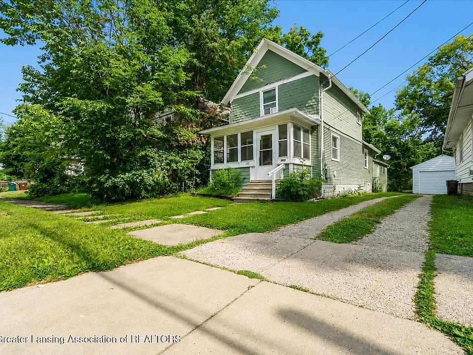 1st image of 1213 Hickory St