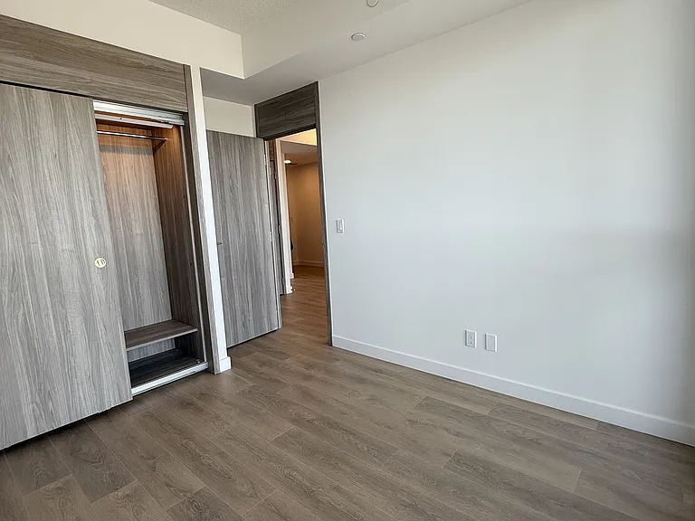18 Esther Shiner Blvd #1208 — Photo 11
